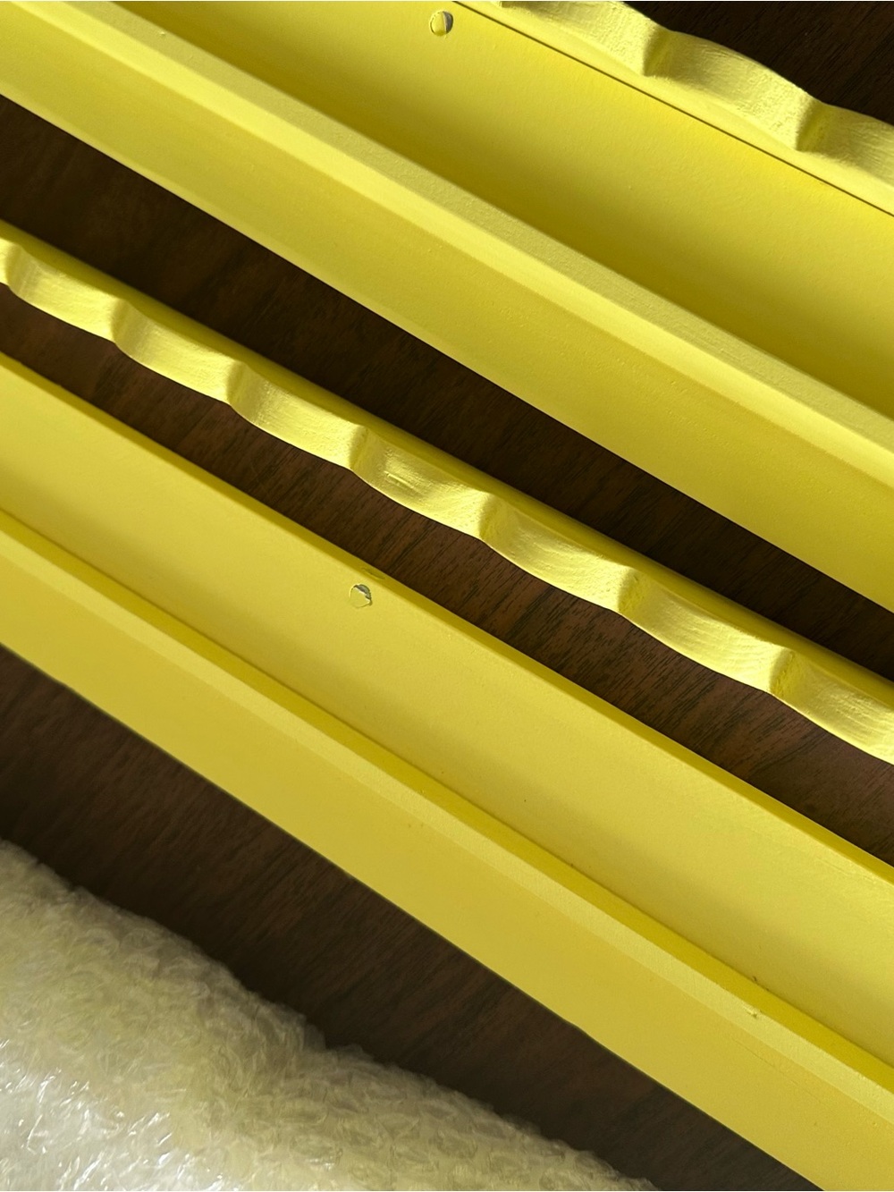 Mahjong Yellow Scalloped Magnetic Tile Holder Rack wooden set - NEW - Picture 6 of 8
